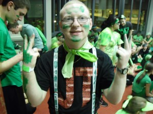 Those suspenders are going to the next bat/bat mitzvah I attend.